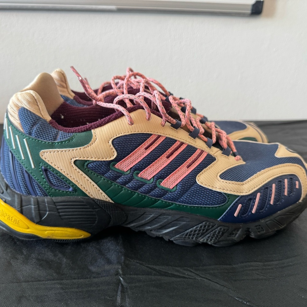 Adidas Torsion TRDC EF4806 navy Green Pink Tan Trail Mens Size 10.5
